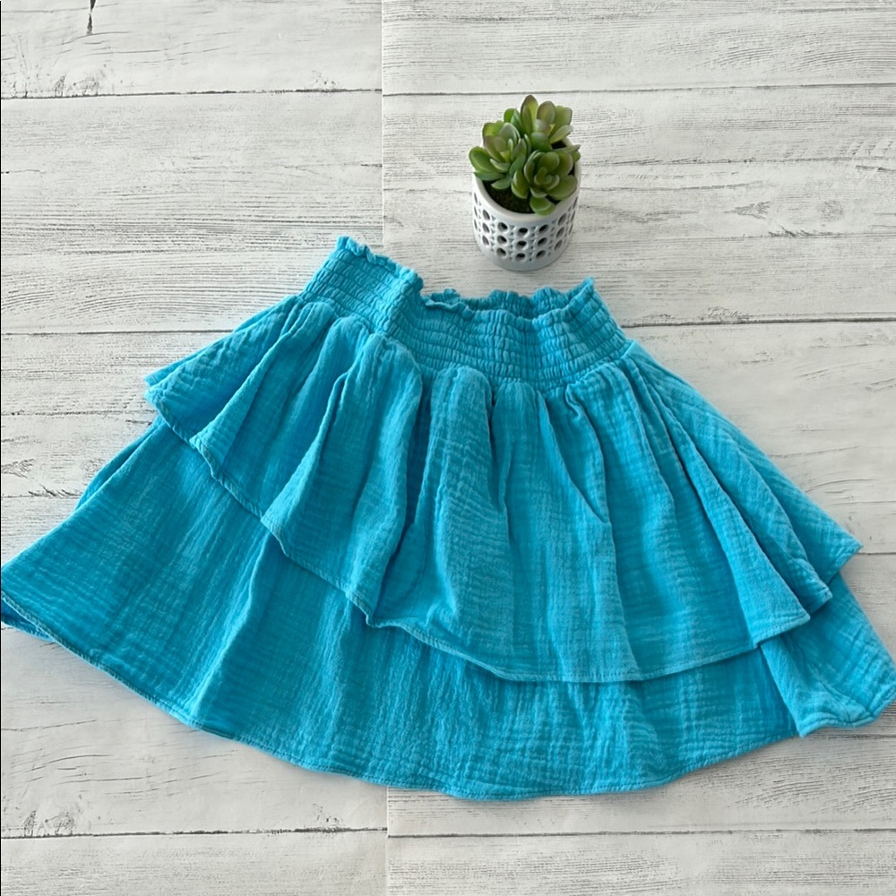 Blue Mini Skater Skirt with Tiered High-Low Design